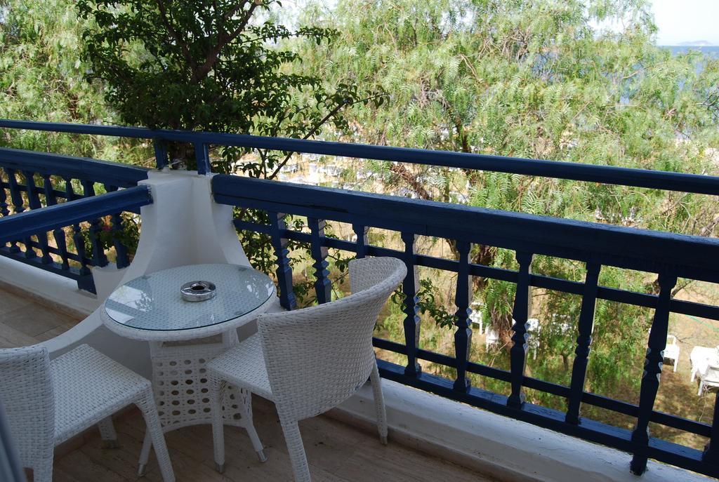 Club Blue White All Inclusive Turgutreis Camera foto
