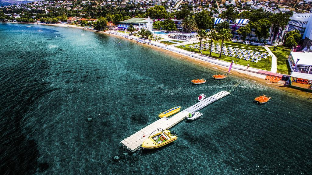 Club Blue White All Inclusive Turgutreis Esterno foto